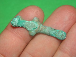 Falo de bronce o laton ibero romano amuleto Falico