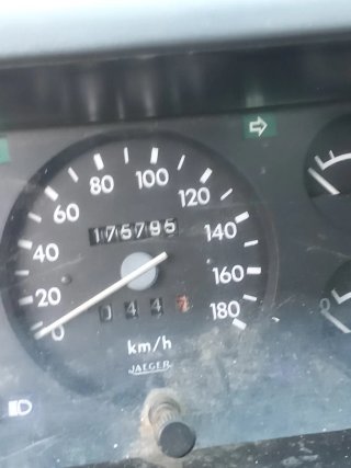 Nissan Patrol 1989