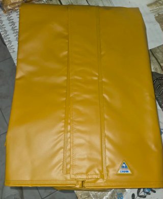 Chubasquero y pantalón impermeable Choiva Talla M
