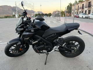 Yamaha  Mt125 2023