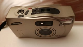 Samsung Fino 60S Cámara Analógica Zoom + Caja