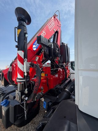 IVECO EUROCARGO ML140E28k 14tn
