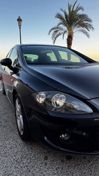 Seat León 2010/140CV  ITV + EMBRAGUE NUEVO