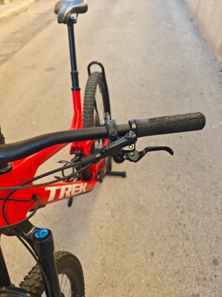 Bicicleta Trek Slash 9.9 RSL Roja
