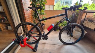 B'TWIN Rockrider 520 XL 27,5" — Cuidada y poco uso