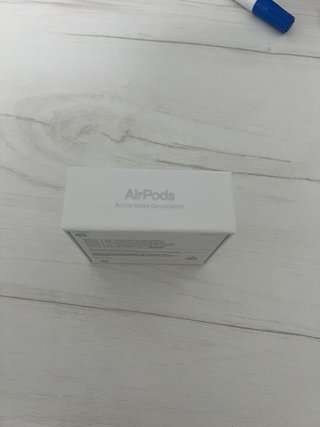 AirPods 4 ACN Apple Blancos