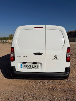 Peugeot Partner 2021