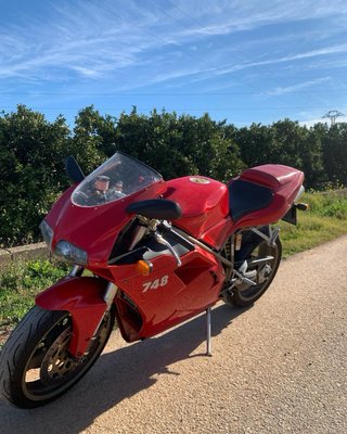Ducati 748S Roja 1998
