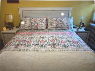 Cabecero de cama blanco roto
