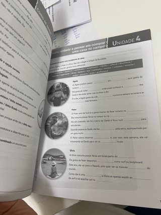 Português em foco 2 caderno de exercícios : nív...