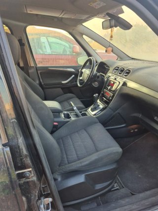 Ford Galaxy 2014