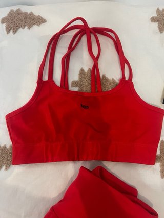 Conjunto deportivo MP rojo