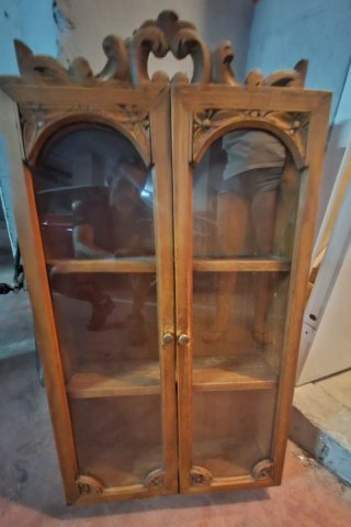 Vitrina de madera maciza – estilo rústico/vintage