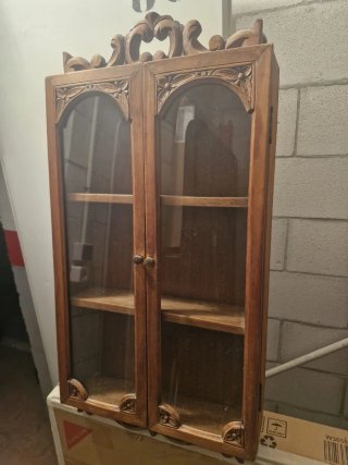 Vitrina de madera maciza – estilo rústico/vintage