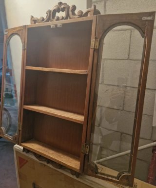 Vitrina de madera maciza – estilo rústico/vintage