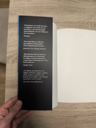 Libro PopCo de Scarlett Thomas