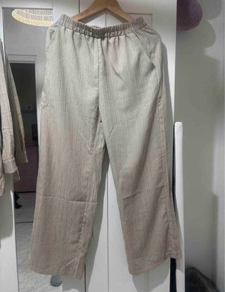 Conjunto beige talla única