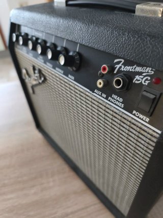 Amplificador Guitarra Fender Frontman 15G