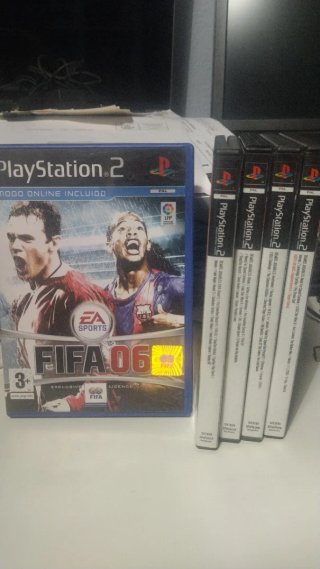 Pack FIFA 06 PS2 + 4 Demos Revista PlayStation 2