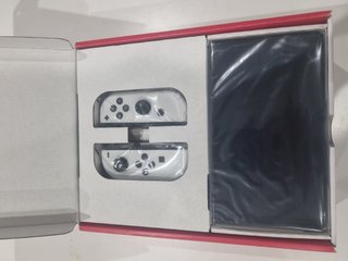 Nintendo Switch OLED Blanca + super mario bros