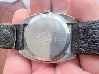 Reloj Duward vintage 17 jewels cushion Swiss