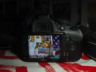 Nikon D3200 + 18‑55 VR + accesorios