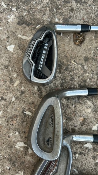 Conjunto de tacos de golfe de boas marcas