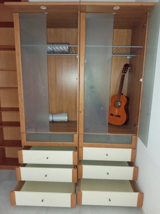 Armario 1,60m con cajonera y puertas