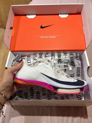 Nike maxfly. Zapatillas clavos