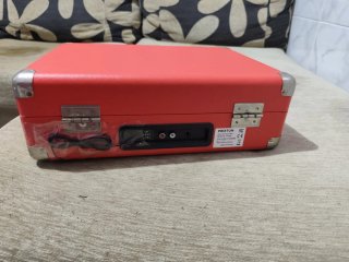 Tocadiscos Maletín Rojo