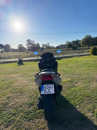 Yamaha T-MAX 500 gris 2010