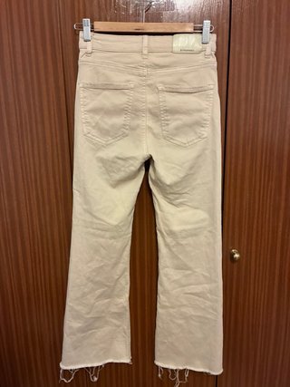 Pantalones campana beige talla XS