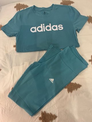 Conjunto Adidas Camiseta Manga Corta y Pantalón