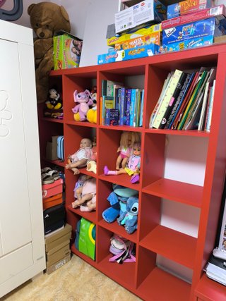 Estantería infantil roja grande