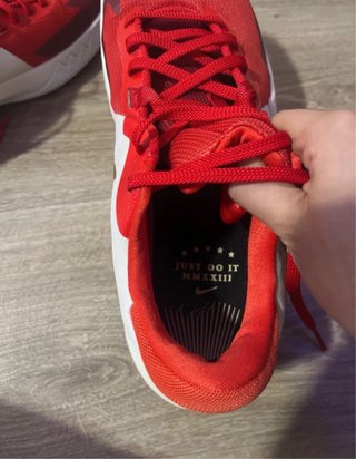 Zapatillas Nike Rojas y Blancas