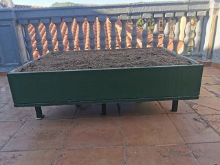 Huerto Urbano 80x114cm