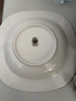 Vajilla porcelana 12 platos, tazas,fuentes vintage