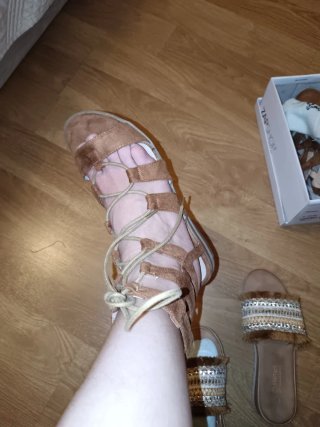 Sandalias gladiador marrones