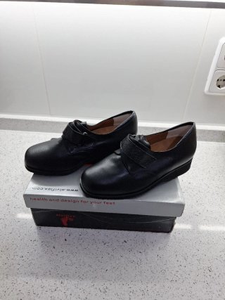 Zapatos Alviflex mujer piel negros ortopédicos