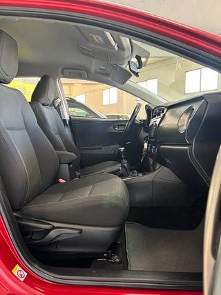 Toyota Auris 2014 1.4 turbo diesel 90cv 6vel