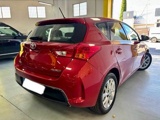 Toyota Auris 2014 1.4 turbo diesel 90cv 6vel