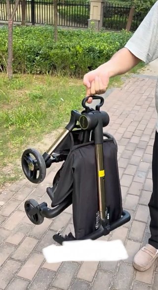 Silla de paseo súper ligera y plegable