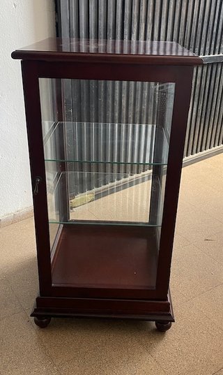 Vitrina expositora madera y cristal 109cm