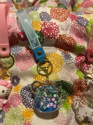 Llaveros Hello Kitty, Stitch y Unicornio