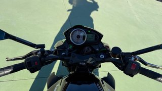 Kawasaki Z750 Negra y Verde