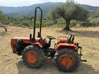 Tractor Agria 9900N Naranja