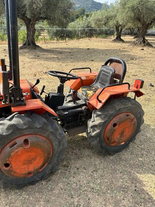 Tractor Agria 9900N Naranja