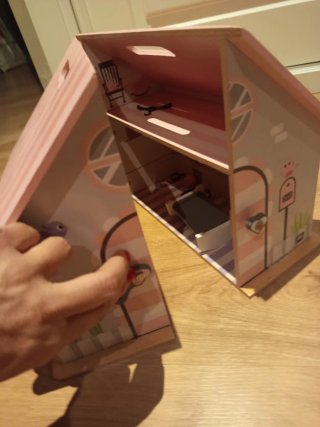 Casita de muñecas madera 31x26x26