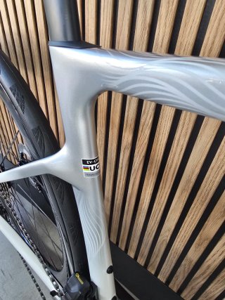 Bici Carretera Evolve Cima