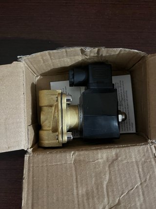 Electroválvula Latón 12V DC 1/2 NUEVA